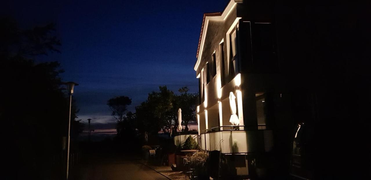 Haus Achtern Diek In Erster Reihe Am Meer Fehmarn Luaran gambar