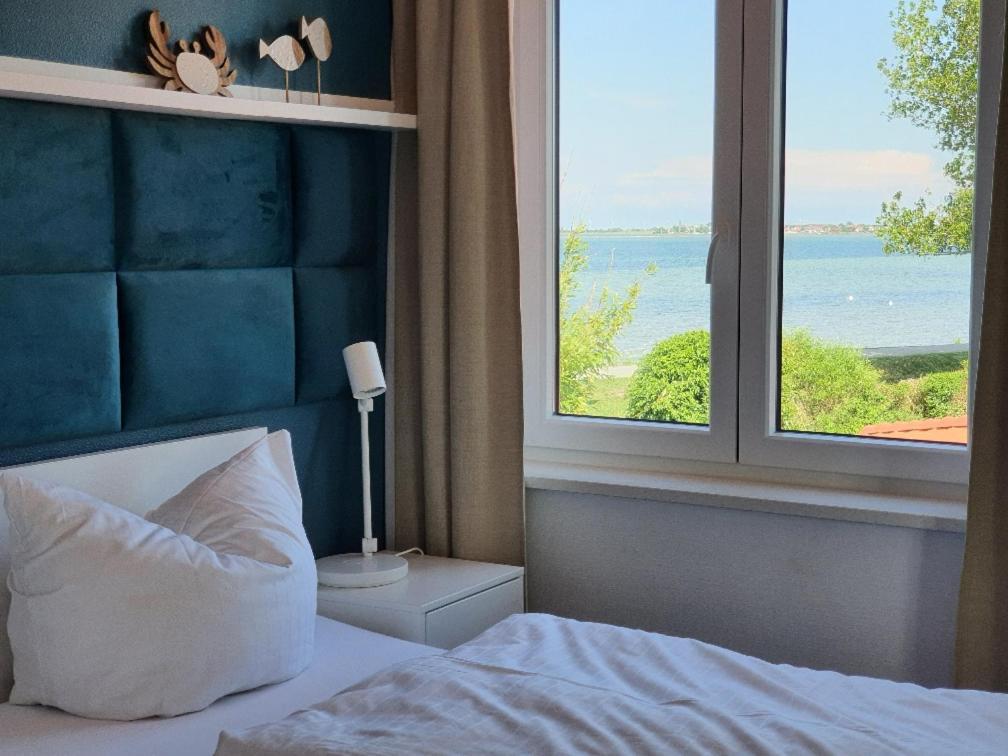Haus Achtern Diek In Erster Reihe Am Meer Fehmarn Luaran gambar
