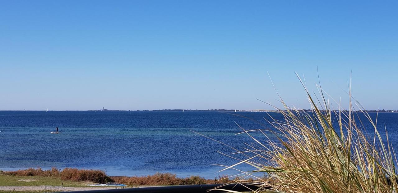 Haus Achtern Diek In Erster Reihe Am Meer Fehmarn Luaran gambar